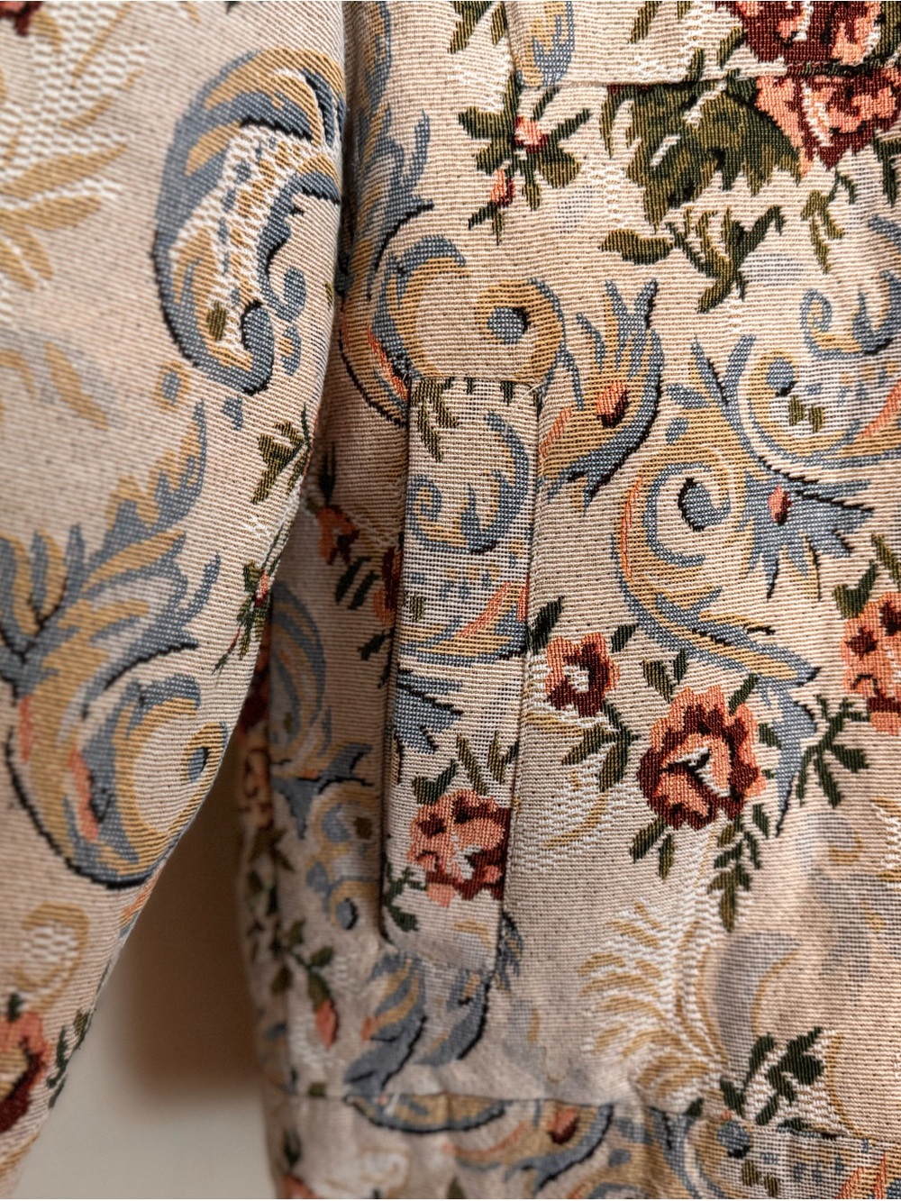 Copper Key Cream Tapestry Jean Jacket with Blue Scrolls & Red Floral - Picture 4 of 8